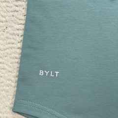 BYLT Drop Cut LUX Long Sleeve Stretch Blue Shirt Men’s Large NWT