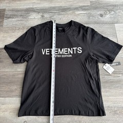NWT Vetements Limited Edition Men’s BLACK T-Shirt Size M By Drill Clothing