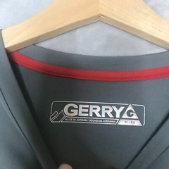 Gerry Shirt Men XL Grey Red Crew Outdoor Casual Stretch Base Layer Logo Adult