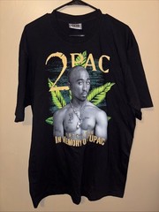 Vintage Single-Stitch Tupac Shakur rap t-shirt By The Brand The Roxx Size XL
