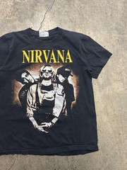 The Roxx Vintage 90s Nirvana Kurt Cobain Band T-Shirt Single Stitch Size Medium