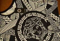 Versace Men’s Medusa Greek Key Chain Print Long Sleeve Tee Black Ivory Size 2XL