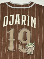 Star Wars The Mandalorian Baseball Jersey Size Large BoxLunch Exclusive New