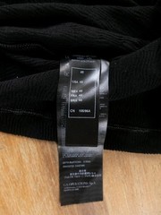 NO CUSTOMS TAX GIORGIO ARMANI mainline black zigzag pattern t-shirt Size Medium