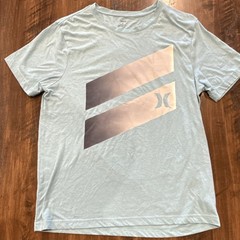 Hurley Men’s Light Blue Graphic Logo Crew Neck Short Sleeve T-Shirt, Size L