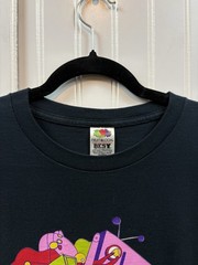 Vintage 2000s Pop Art T-shirt Size Large Black Colourful Ducks Robots Cartoon