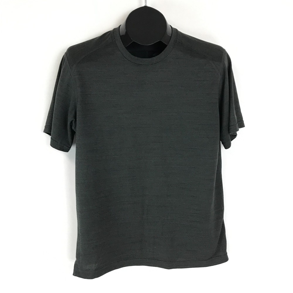 REI Base Layer T-shirt Men’s Medium Black Casual Short Sleeve Outdoor Hiking