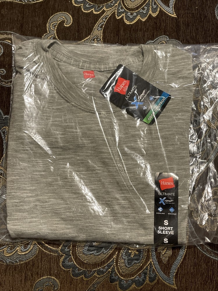 Hanes Ultimate X-Temp Mens Shirt