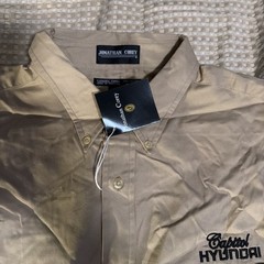 Hyundai Dealership Salesman XL Shirt Jonathan Corey Capitol Hyundai Button