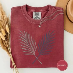 Palm Frond Line Art Coastal Comfort Tee