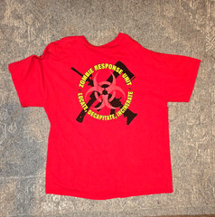 Vintage Rare! ZOMBIE RESPONSE UNIT T-Shirt in Bright RED Men’s Sz XL EUC
