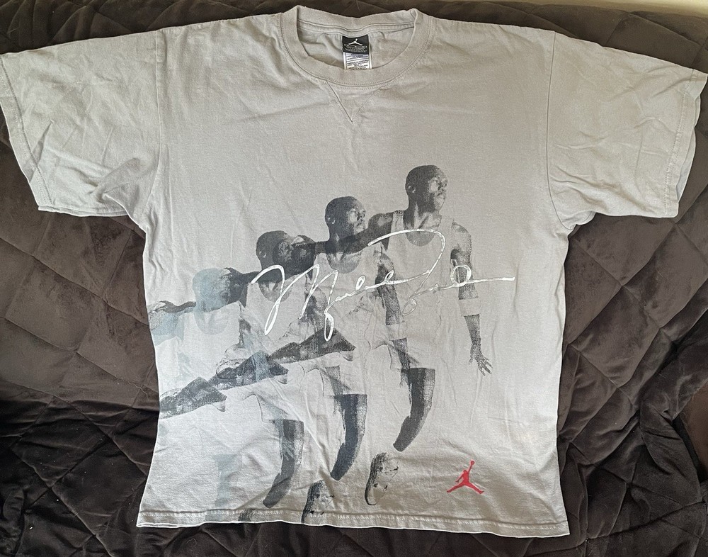 Vintage Air Jordan Cement 4 MJ Signature Graphic Grey Shirt Size medium