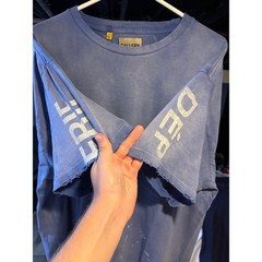 blue faded/distressed gallery dept. french logo t-shirt