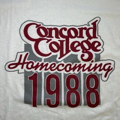 Vintage 80s Concord College Homecoming 1988 T-Shirt Single Stitch White Men’s XL