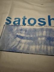 Satoshi Nakamoto Graphic Logo Men’s T-Shirt White Cotton Crew Neck L
