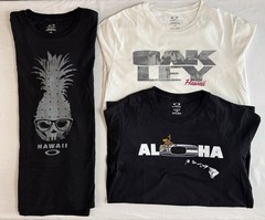 3 pack, Oakley, Hawaii T-shirts, Size Large