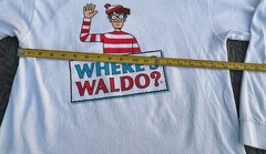 Where’s Waldo? Men’s T-Shirt Size Medium Cartoon Graphic Print Long Sleeve White