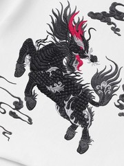 Niepce Kirin Embroidered Tee Japanese Streetwear T-Shirt for Men