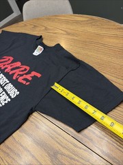 VTG DARE Shirt Large Black 90s Resist Drugs And Violence Fruit Of Look Tag