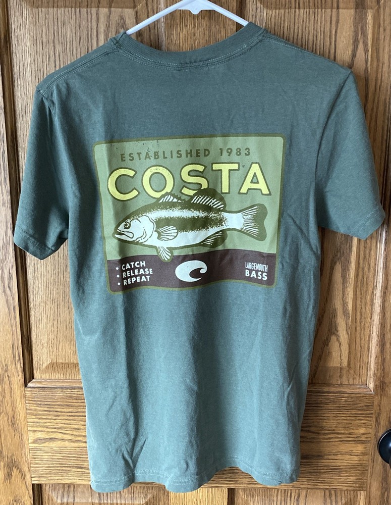 NWT! Costa Del Mar Men’s Bass & Release Graphic T-shirt Size Small Green