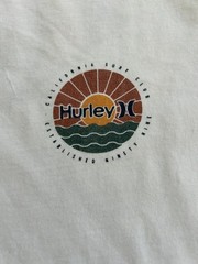 Hurley Men’s M Regular White Crew Neck Short Sleeve Logo Graphic T-Shirt (a)
