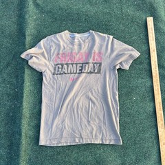 Nike Friday Is Gameday Tee Mens Light Brown Graphic Comfort Loose Fit Sz SMALL