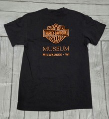 Harley Davidson Museum Milwaukee WI Size Medium (210)