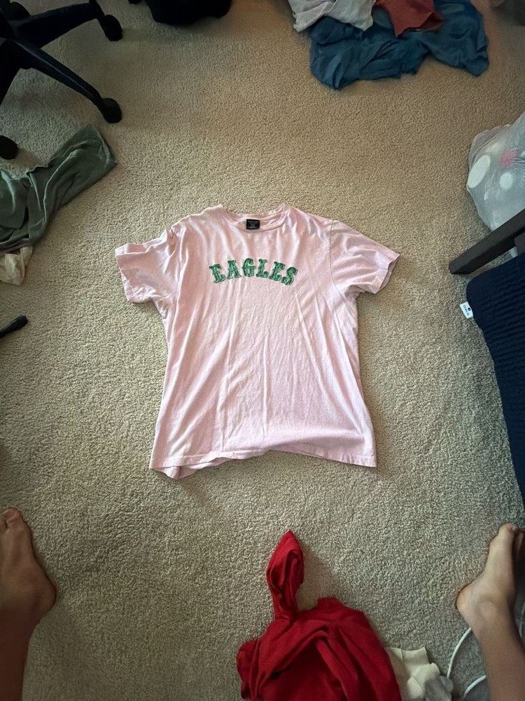 American Eagle Philadelphia Eagles Pink Graphic T-Shirt