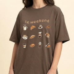 le weekend Coffee Croissant Comfort Tee Shirt Relaxed