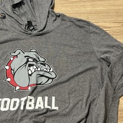 District The Perfect Tri Adult Grey Hooded Bulldog Football Top Size XL (A25)