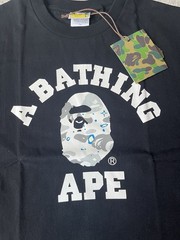 A Bathing Ape BAPE Men’s Black Ape Head Logo Graphic Crew Neck T-Shirt L