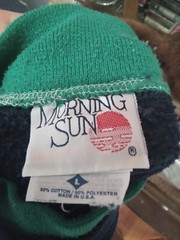Womens Vintage Morning Sun Winter Scene Sweatshirt (Made in USA) (Blue, L)