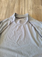 Duluth Trading Co Base Layer Mens Gray Medium Buck Naked Performance T-Shirt Tee