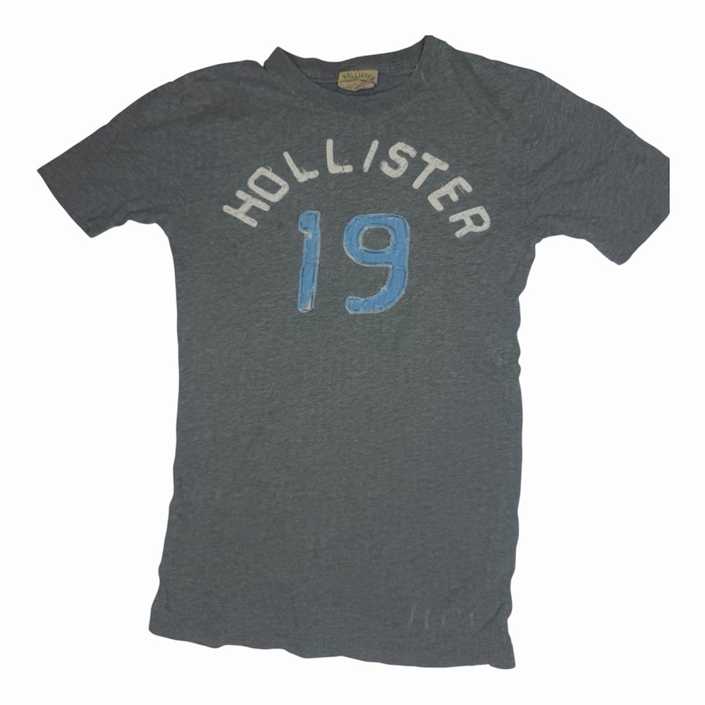 Hollister California 19 Graphic T-Shirt Men’s Small Gray Short Sleeve Logo Tee