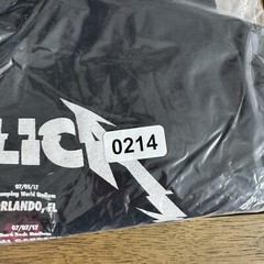 Metallica Hardwired to Self Destruct 2017 World Tour Tee Size Medium Black
