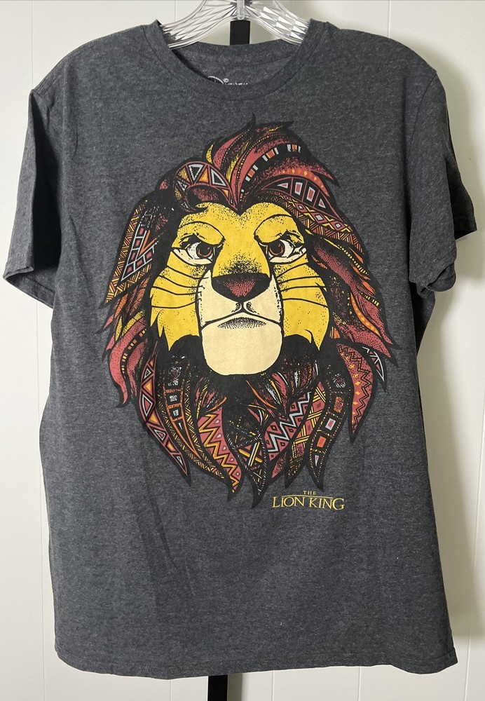 Disney Lion King Men’s Medium Shirt Gray Simba Mufasa Short Sleeve Casual Tee