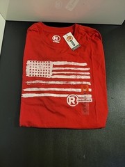 Radio Shack US Flag Red T-Shirt SIZE M Distressed Vintage Style
