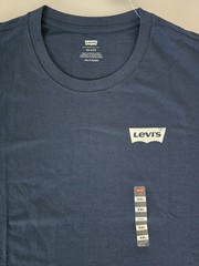 Levi’s Men’s Shirt Crew Neck Short Sleeve Graphic Tee XXL Size.