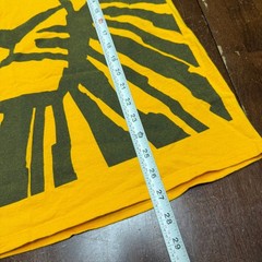 Disney The Lion King Broadway Musical T-Shirt Mens Medium Yellow Graphic Mask