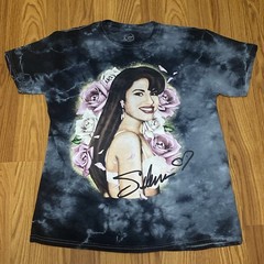 Selena Quintanilla Queen of Tejano Singer Music Official Tye Dye Small Shirt Tee