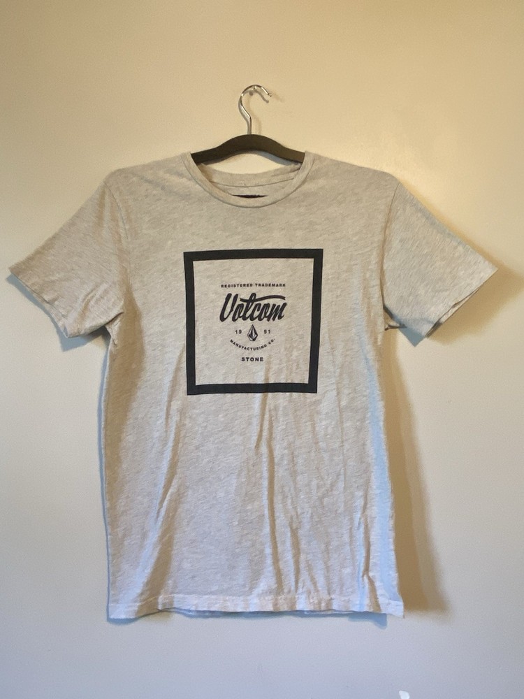 Volcom Men’s Short Sleeve T-Shirt Size Medium