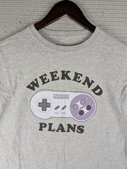 Nintendo T-shirt Weekend Plans gaming controller funny size large fits medium