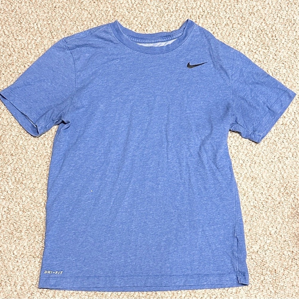 Nike Mens Short Sleeve Dri-Fit Heathered Lighter Blue Tee w Black Swoosh EUC, S