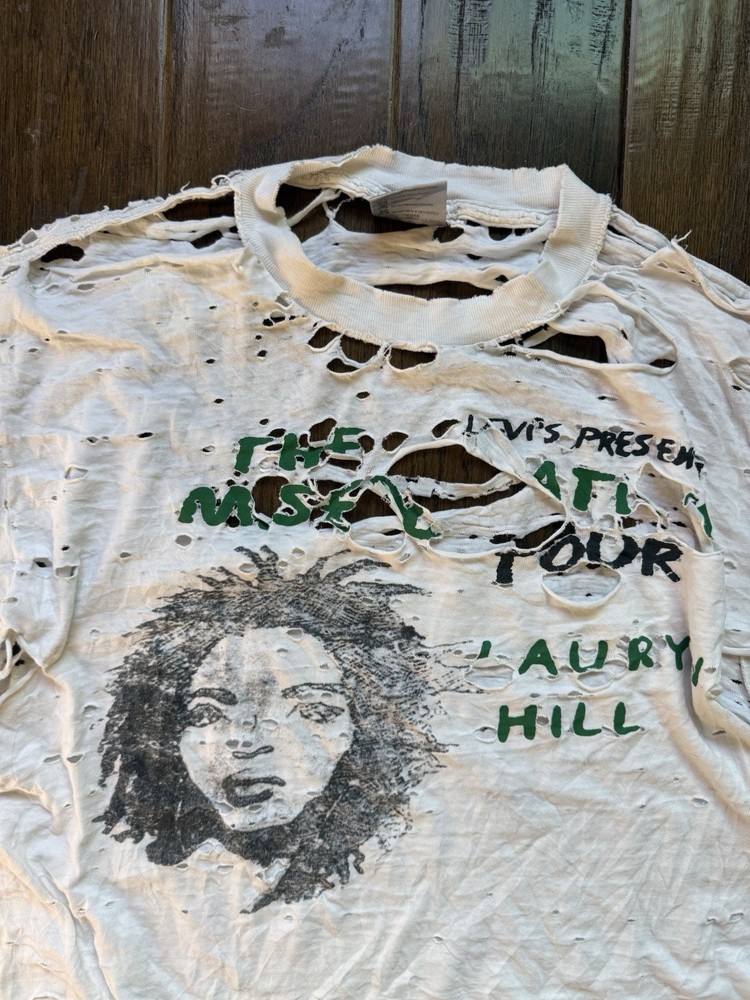 Vintage 99 Lauryn Hill The Miseducation Tour Distressed Thrashed Tee