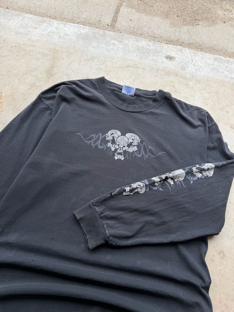 2000s Y2K jnco style skull long sleeve size XL