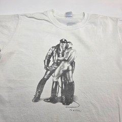 VTG Tom Of Finland Gay Leather BDSM Bondage Hug T-Shirt Men Medium Distress READ