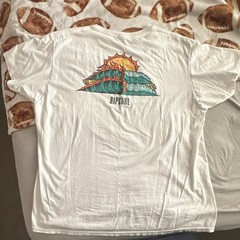 Rip Curl White Graphic Print Logo T-Shirt Men’s XL Regular Fit Crew Neck