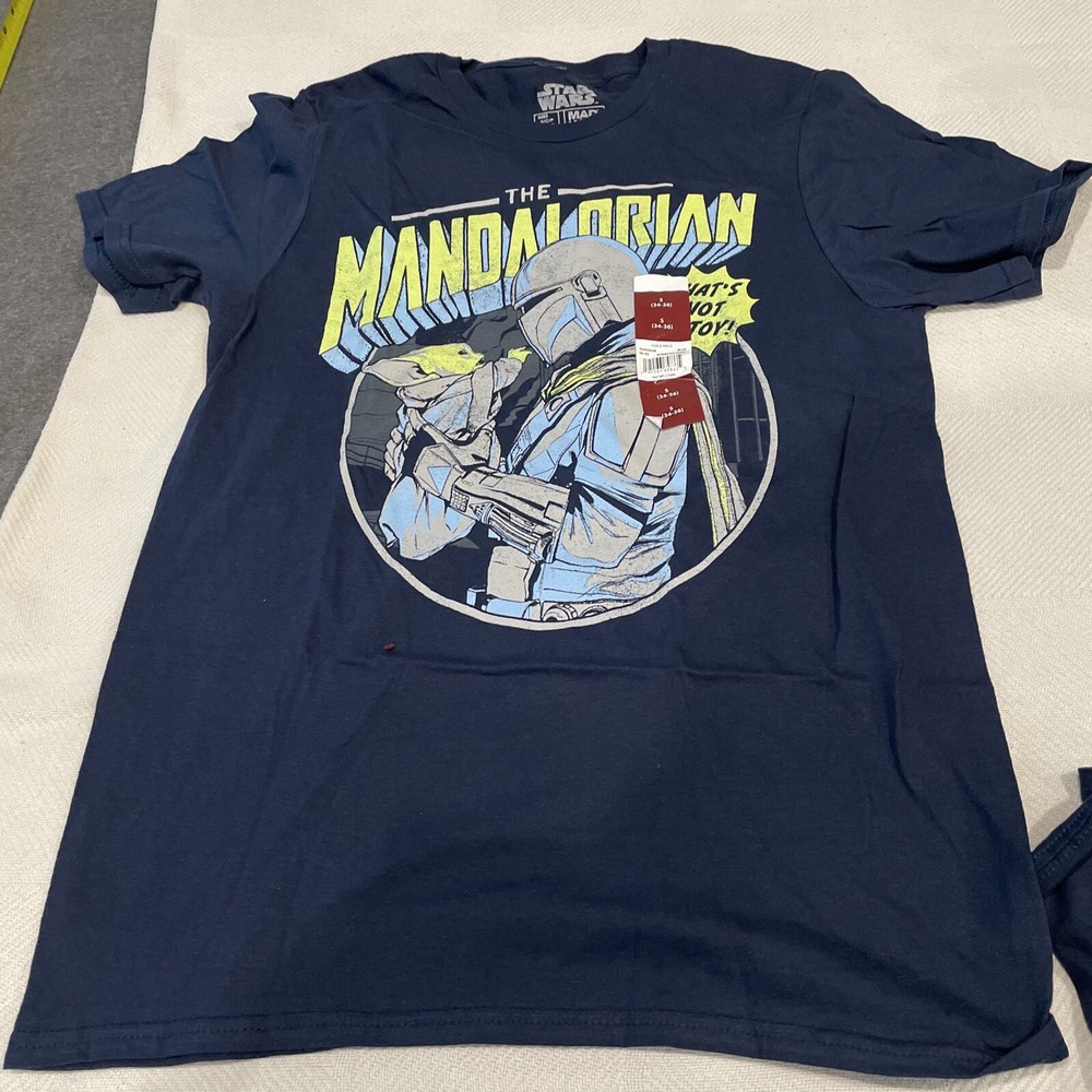 NEW Star Wars Mandalorian Mando & Grogu Navy Graphic Mens T-Shirt Size S (34-36)