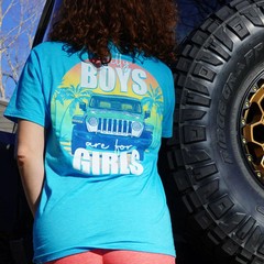 Silly Boys – Jeeps are for girls tee Jedco Licensed jeep apparel
