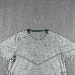 Nike Dri-FIT ADV Running Shirt Mens Large Green Short Sleeve Athletic DM4753-010